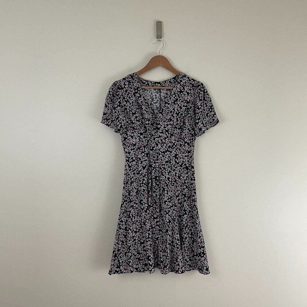 Madewell Flutter-Sleeve Mini Dress in Floral Daisy Black Ground Size 4